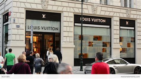 louis vuitton praha recenze